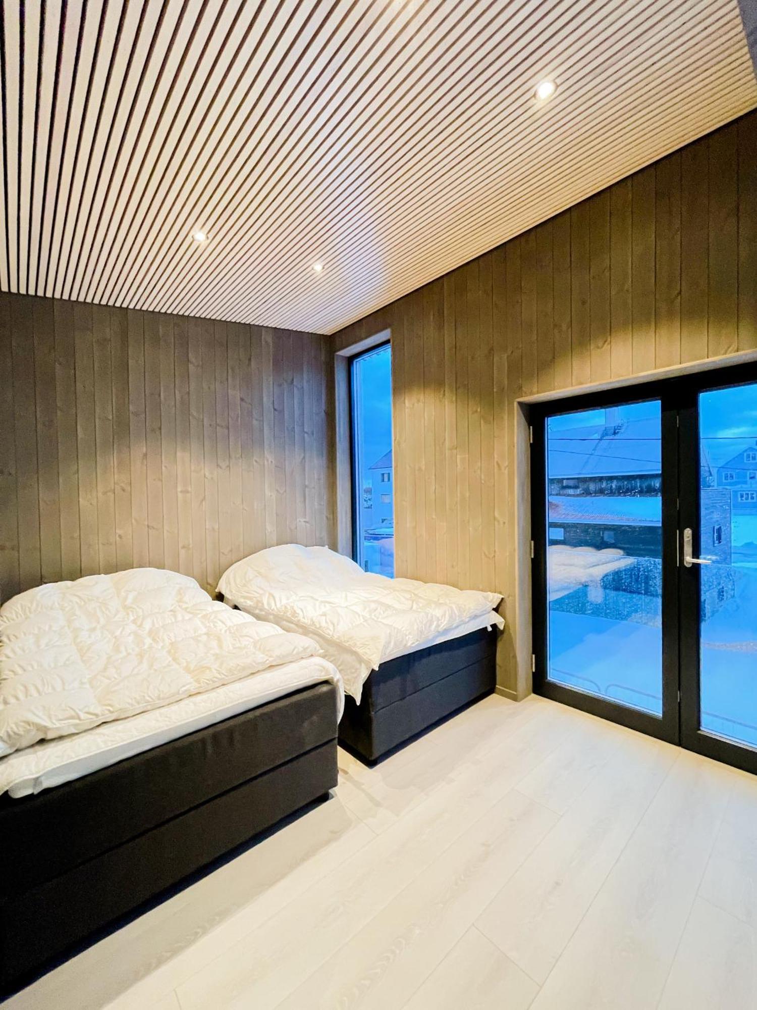 Henningsvaer Lofoten New Apartment 외부 사진