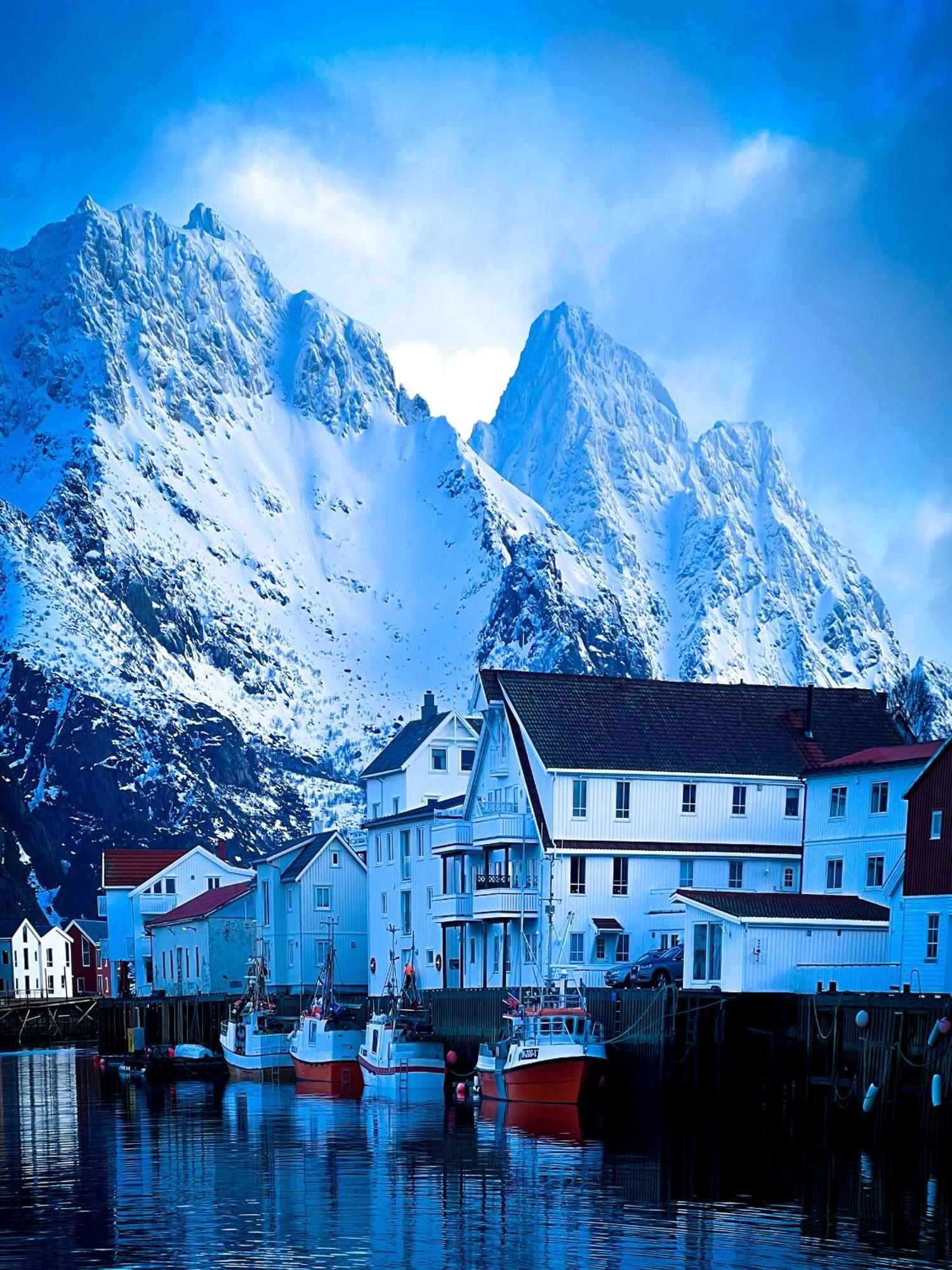 Henningsvaer Lofoten New Apartment 외부 사진